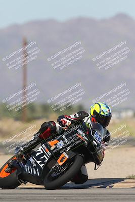 media/Oct-13-2025-Moto Forza (Mon) [[a66d839500]]/2-A Group/Session 3 (Turn 16)/